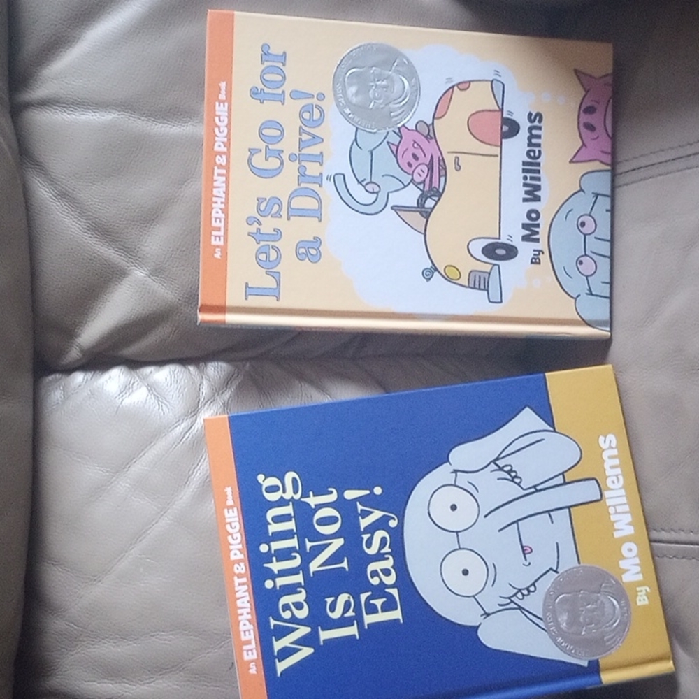 Children's books. By Mo Willems. (2) books 📚